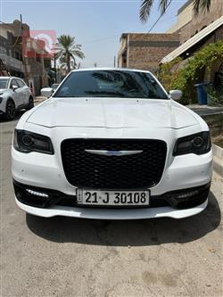 كرايسلر 300